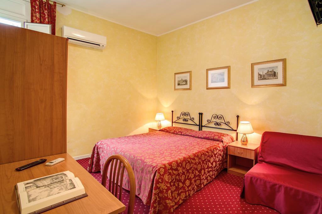 Monti Guest House - Affittacamere Roma Phòng bức ảnh