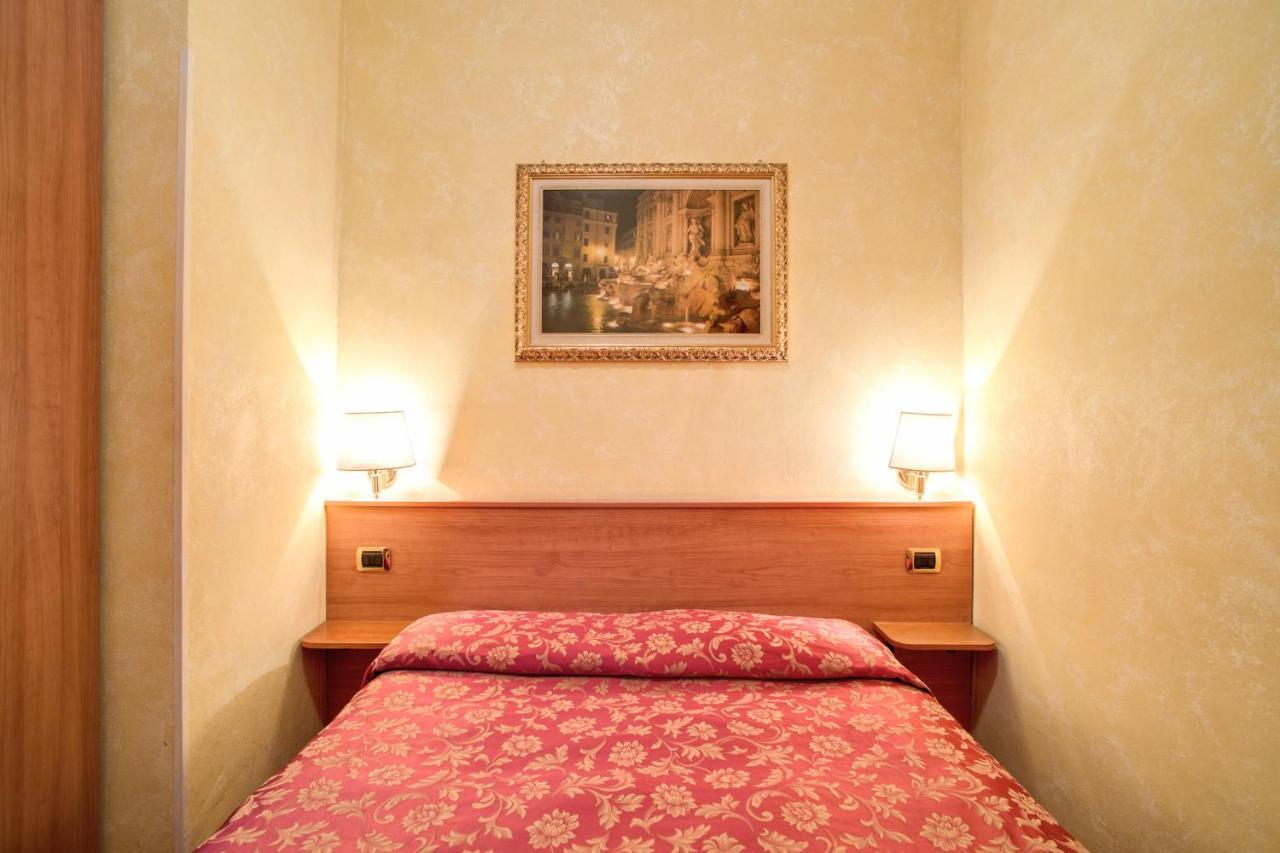 Monti Guest House - Affittacamere Roma Ngoại thất bức ảnh